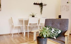 Schoendorf Hostel - Virtual Reception